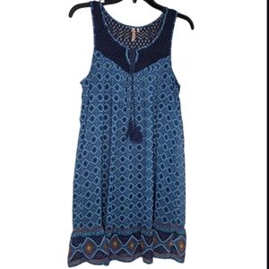 Red Camel Sleeveless Patterned Dress